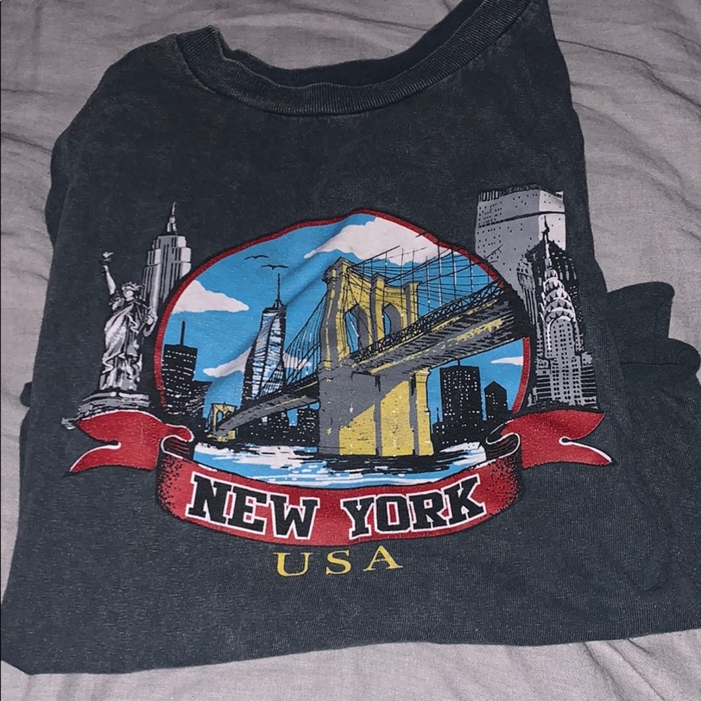 Black New York brandy tee